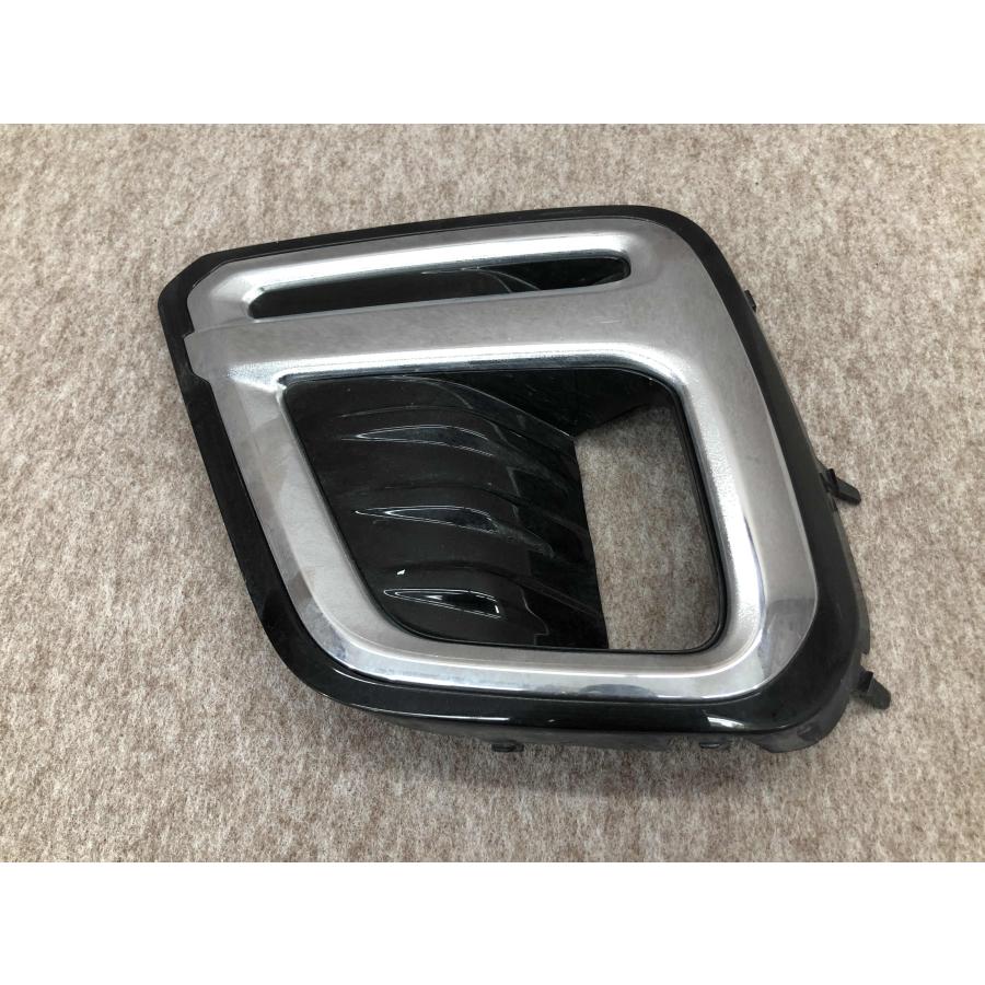 フォレスター SKE フォグランプカバー 左 C170100040 57731SJ170