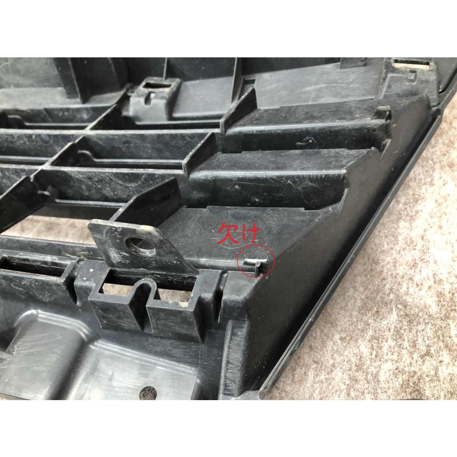 ヴォクシー ZRR80 純正 フロントグリル 53111-28680 : 拓海商事ヤフー