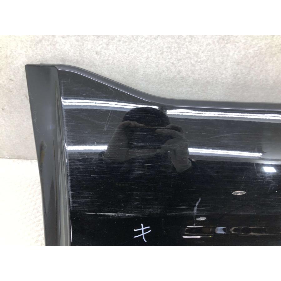 ZRR80W 80系ボクシーノア純正右フロントドアパネルガーニッシュプロテクター ZRR80W 80系ボクシーノア純正右フロントドアパネルガーニッシュ