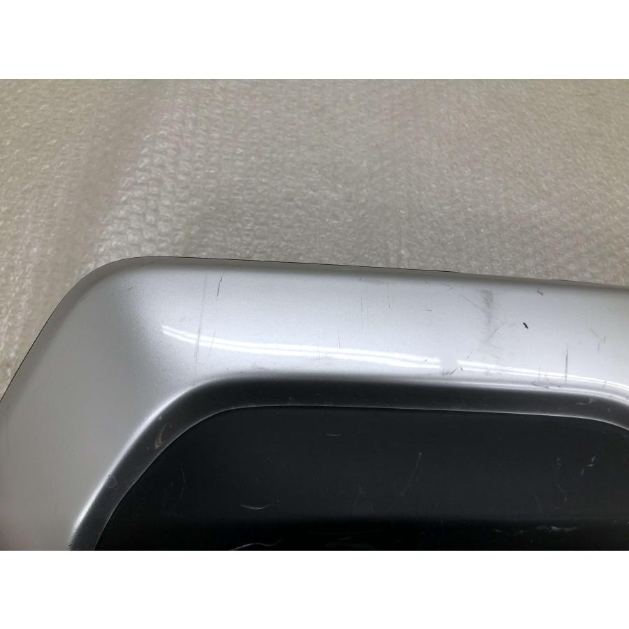 E5517FL020 リアバンパーパネル E5517FL020 リアバンパーパネル SUBARU E5517FL020(シルバー