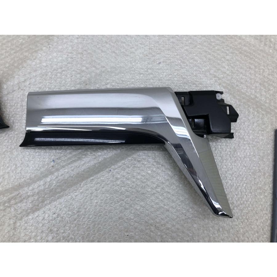 エスクァイア ZRR80G 後期 純正 リア ガーニッシュ 左右 76827-29030