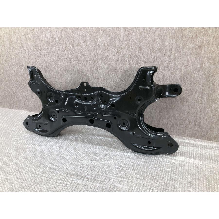 トヨタ 純正 ヴォクシー ZRR80G フロントサスペンションクロスメンバ 51201-28231 : 拓海商事ヤフー店 - 通販 ...