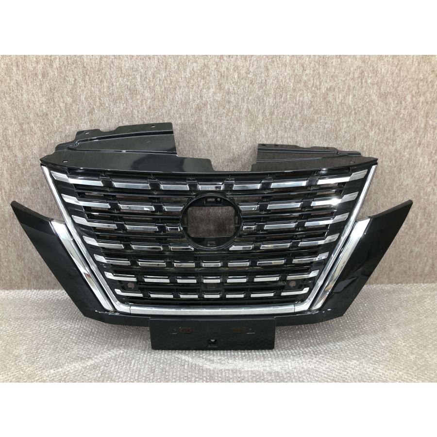 定番のお歳暮&冬ギフトの商品をすべ ハイウェイスター セレナ 日産 C27 フロントグリル 純正 後期 パーツ