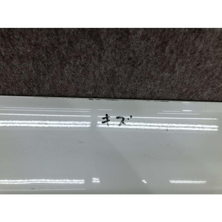 トヨタ ノア ヴォクシー ZWR90 MZRA90 90系 リア右スライドドアパネル