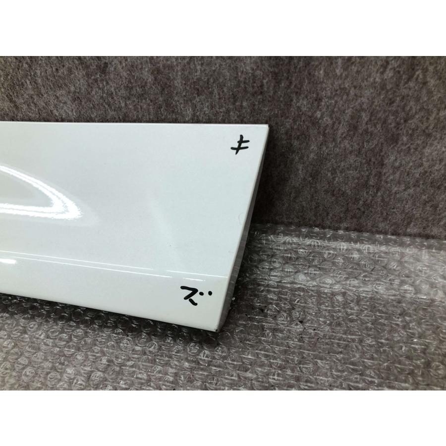 ノア ヴォクシー ZVW90 純正 フロント ドア パネル 右 76903-V1010