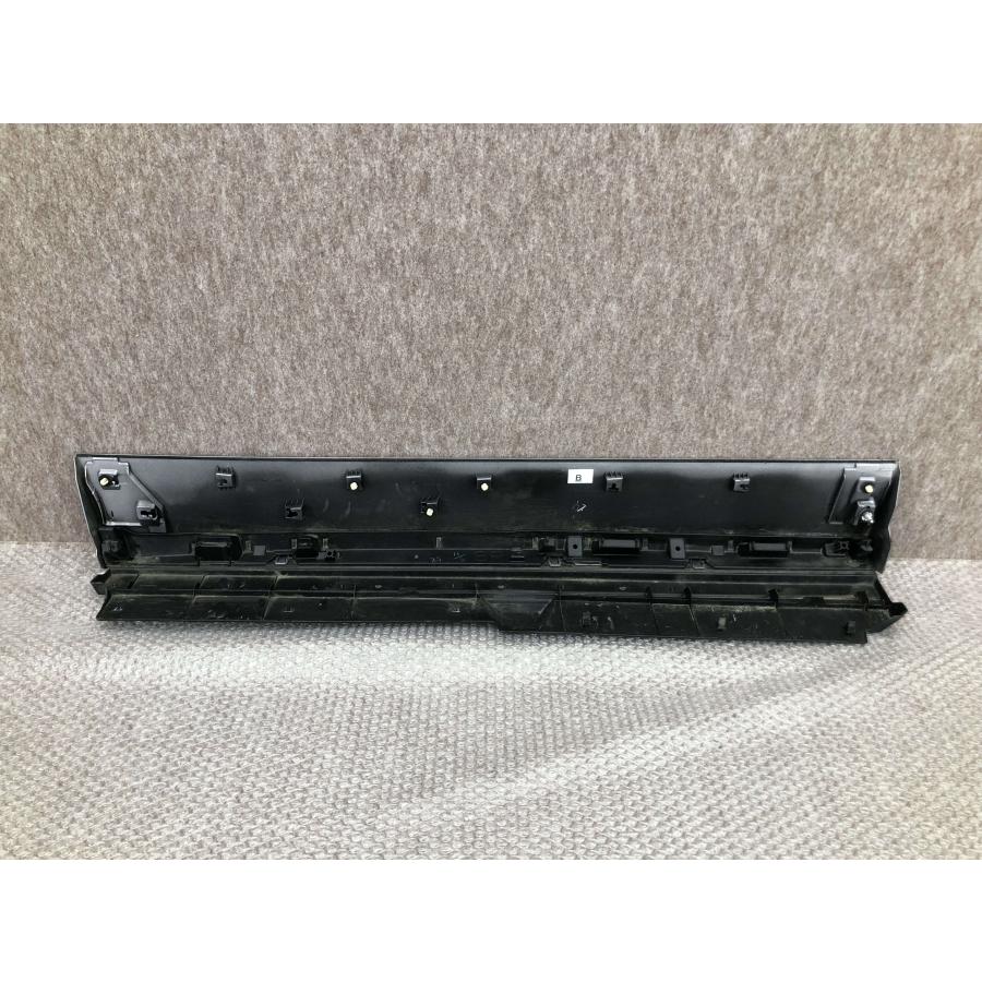 ノア ヴォクシー ZVW90 純正 フロント ドア パネル 右 76903-V1010