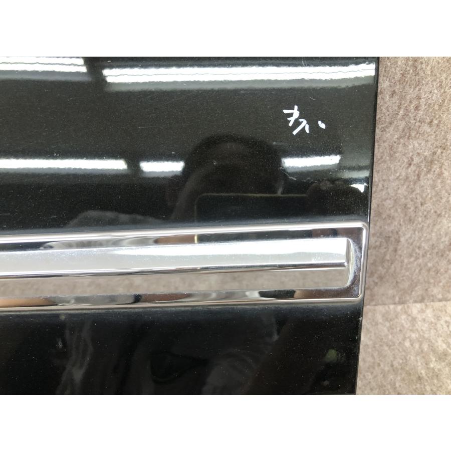 ヴォクシーノア ZRR80W ZWR80W 左 フロント ドア サイドパネル ノア ヴォクシー ZRR80 純正 左 フロントドアパネル 76904-28140