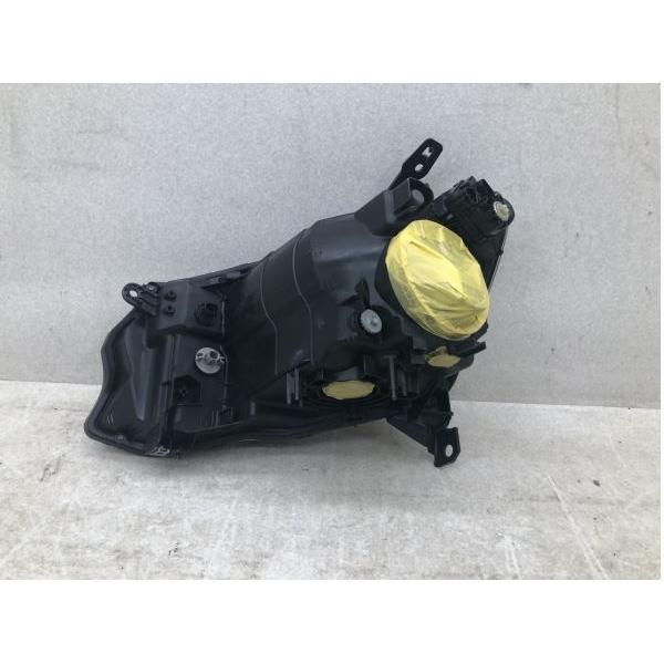 磨き済み GB3/GB4 前期 フリードスパイク 右 HID ヘッドライト ASSY