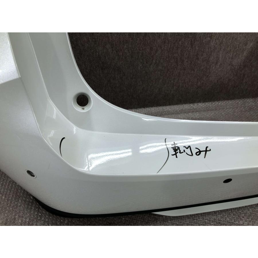 ZWE211W カローラ ツーリング リアバンパー 52159-12E20 : 拓海商事
