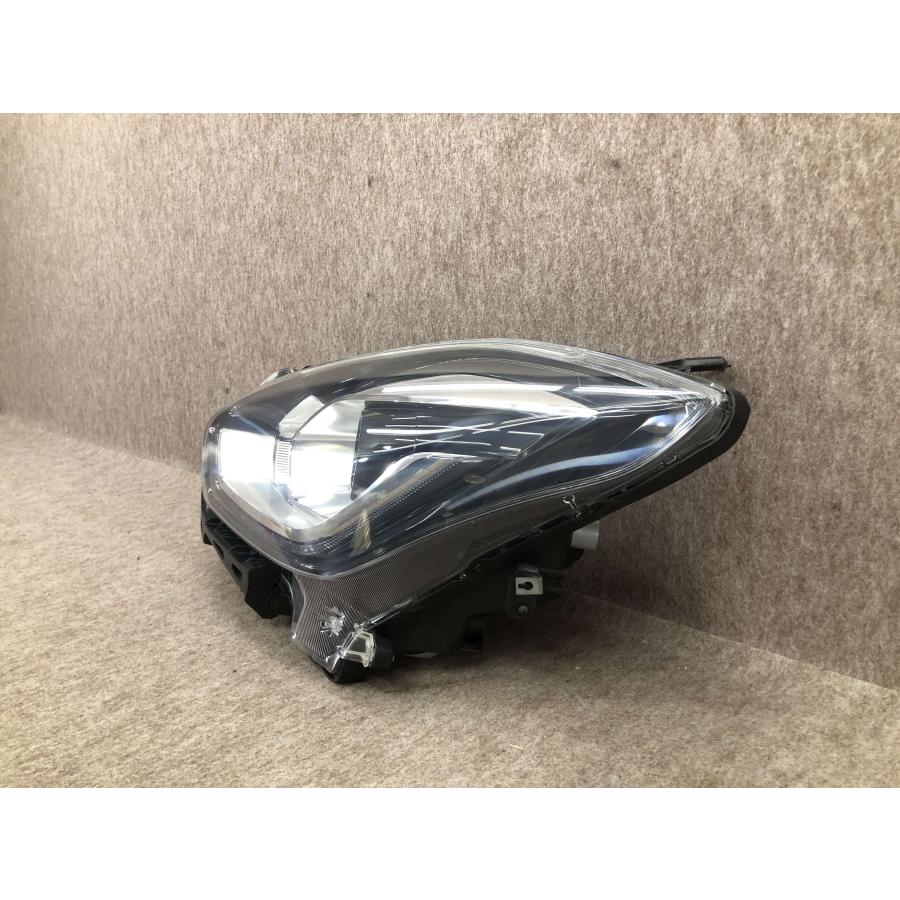美品 スイフト 左 ヘッドライト ZD53S 純正　ライト STANLEY 磨き済み スイフト ZC53S LED ヘッドライト 左 左側 STANLEY W2967