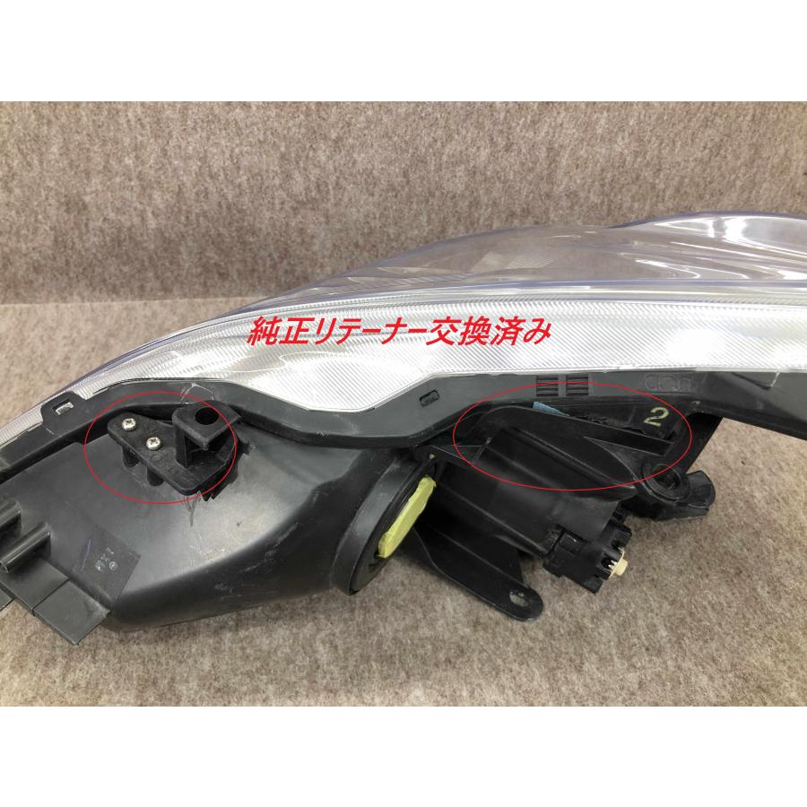 磨き済み トヨタ プリウスα ヘッドライト右 ZVW40 ZVW41 KOITO 47-41