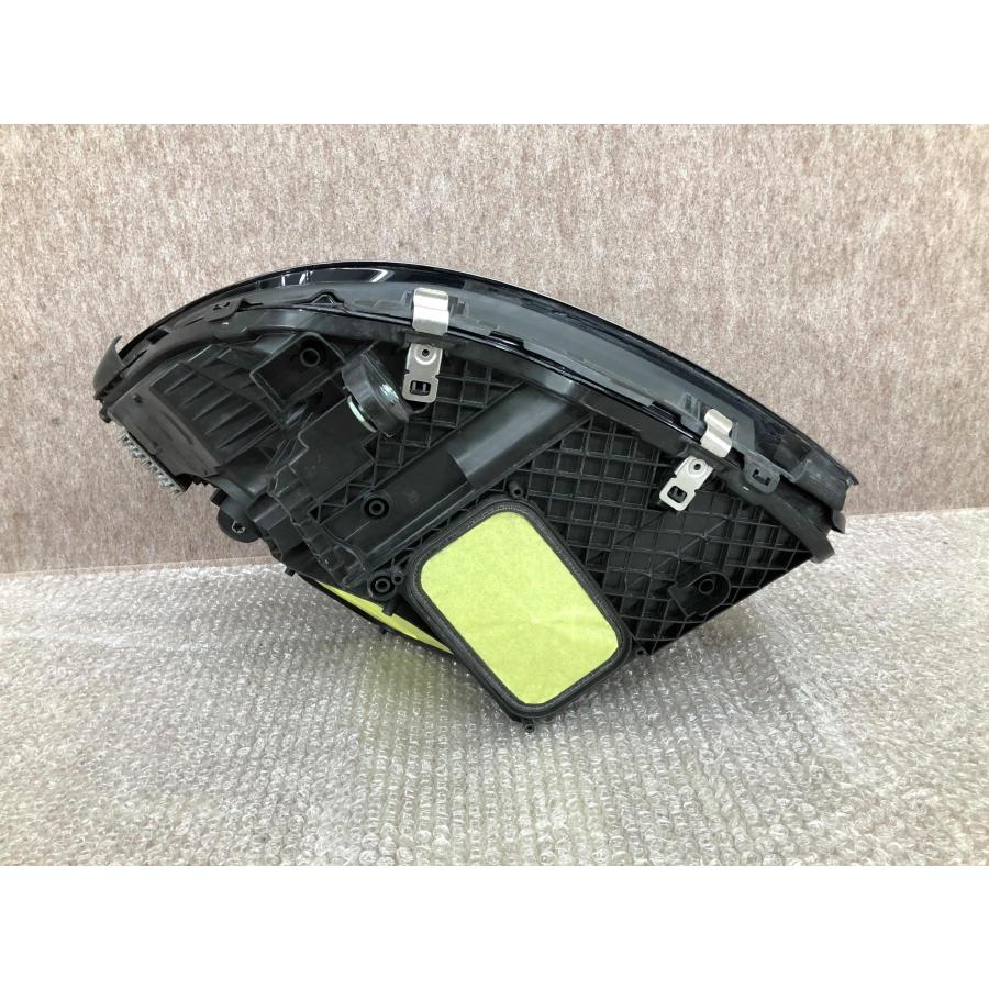 磨き済み ベンツ Cクラス W205 S205 後期 純正 右 LED ヘッド ライト