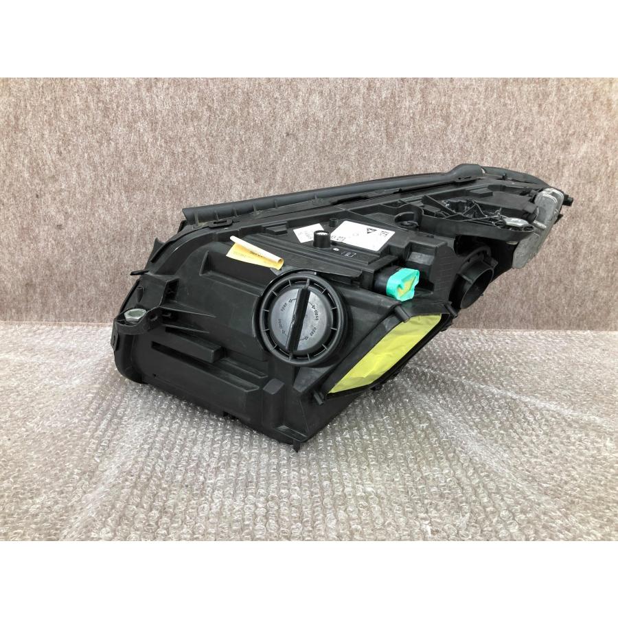磨き済み ベンツ Cクラス W205 S205 後期 純正 右 LED ヘッド ライト