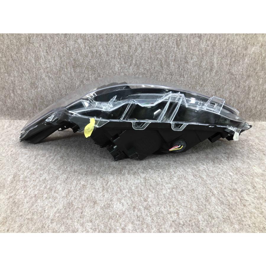 磨き済み トヨタ シエンタ NSP170G 170系 後期 純正 ヘッドランプ 右