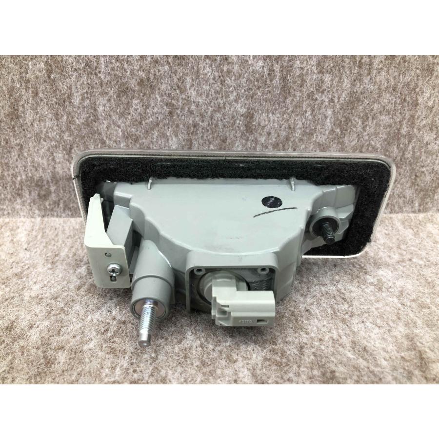 美品 磨き済み 日産 AD VZNY12 純正 バックランプ KOITO 132-24913