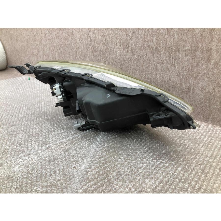 磨き済み NHP10アクアG's 純正LED ヘッドライト左 KOITO 52-247 : 拓海