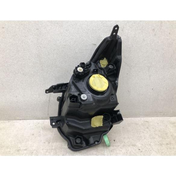 よこじ〜 美品 ワゴンR MH34S 前期 純正HID ヘッドライト 左右 美品 磨き済み ワゴンR MH34S ハロゲン 右 ヘッドライト KOITO 100
