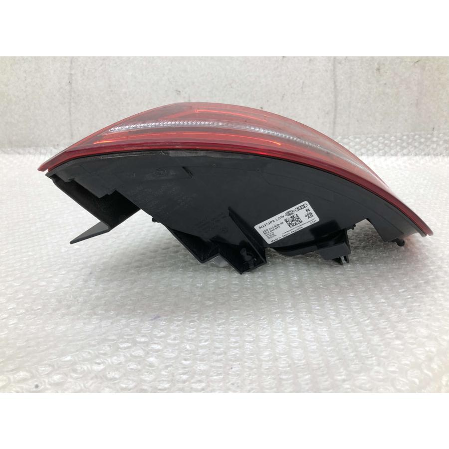 磨き済み アウディ A3 8V テールランプ 右 8V4 945 070/8V4945070