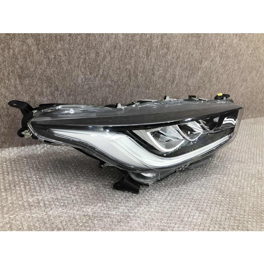 美品 磨き済み トヨタ ヤリス MXPA10 MXPH10 純正 右 ヘッドライト LED