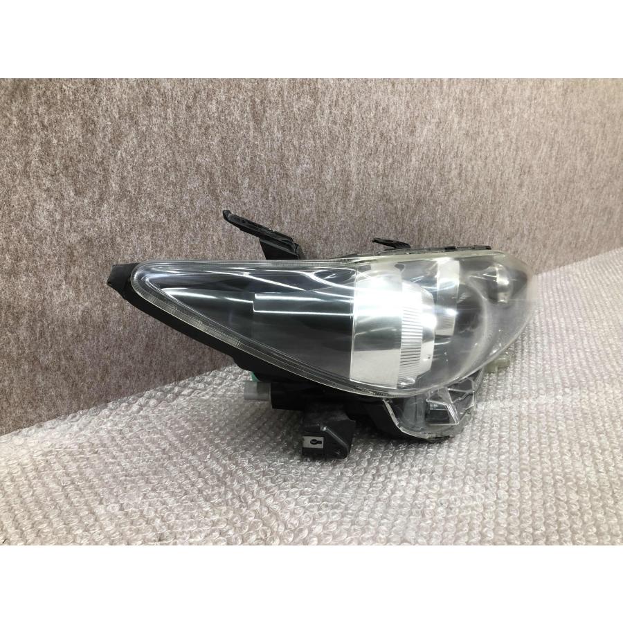 磨き済み トヨタ ウィッシュ 20 ZGE20 後期 純正 右 ヘッドライト HID