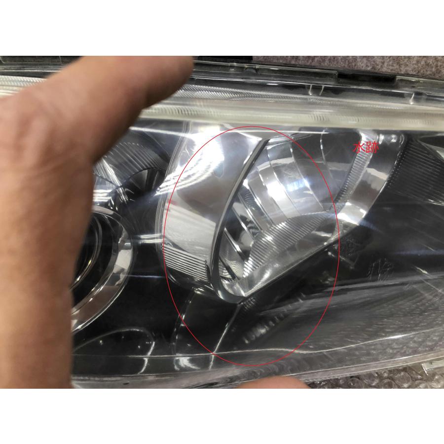 磨き済み トヨタ ウィッシュ 20 ZGE20 後期 純正 右 ヘッドライト HID