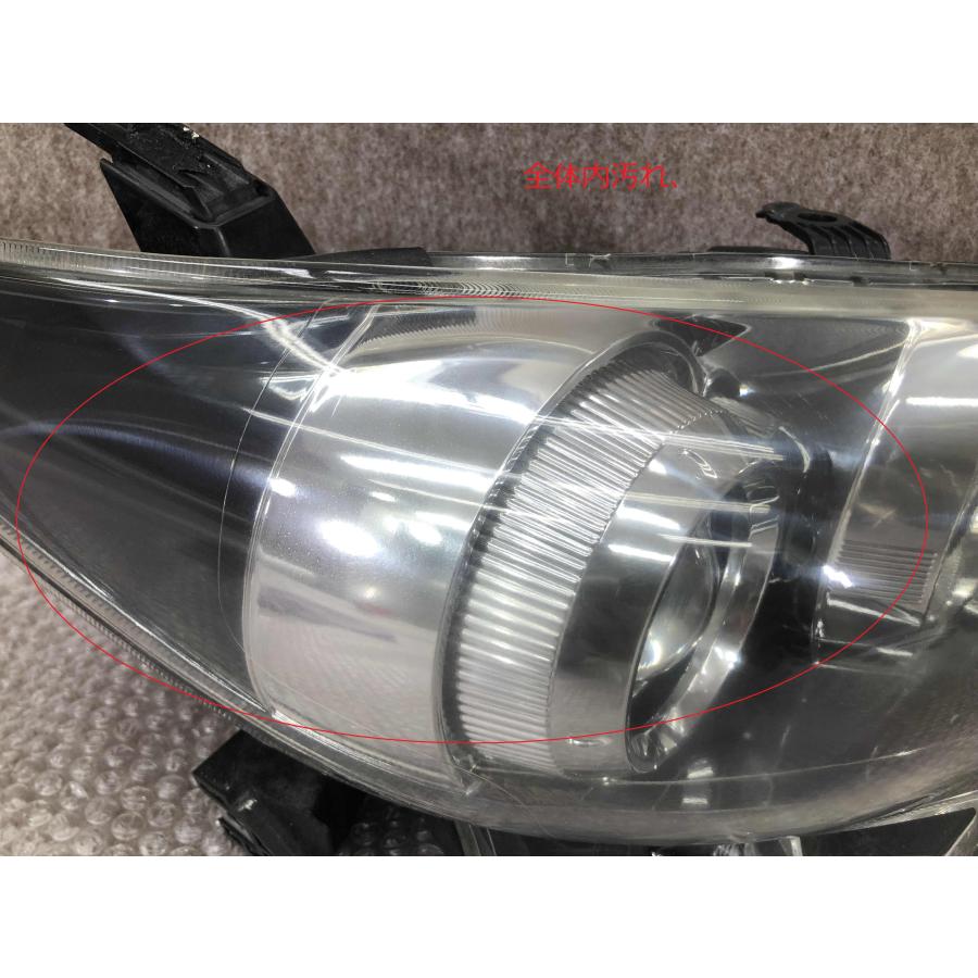 磨き済み トヨタ ウィッシュ 20 ZGE20 後期 純正 右 ヘッドライト HID