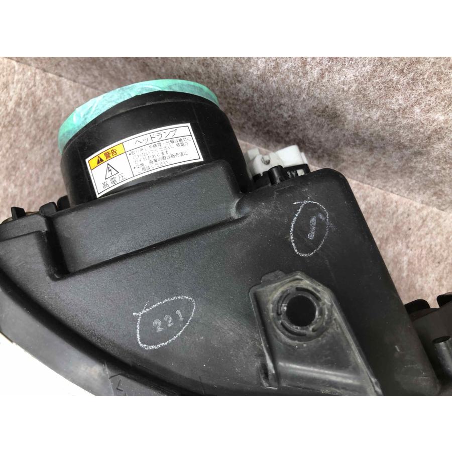 スズキ ワゴンR MH23S ヘッドライト右左 KOITO 100-59191 ワゴンR スティングレー MH23S 左右 ヘッドライト HID KOITO 100-59191