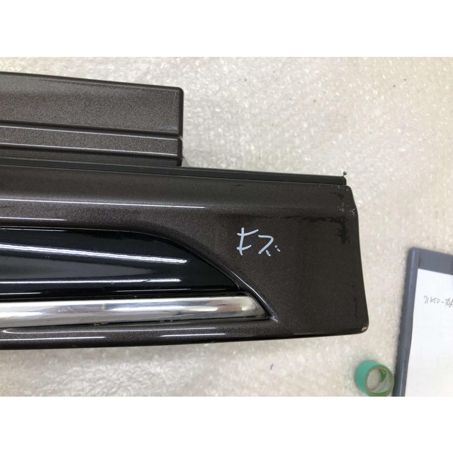 TRD AXVH70 AXVH75 カムリ 右サイドスカート サイドステップ 75850 