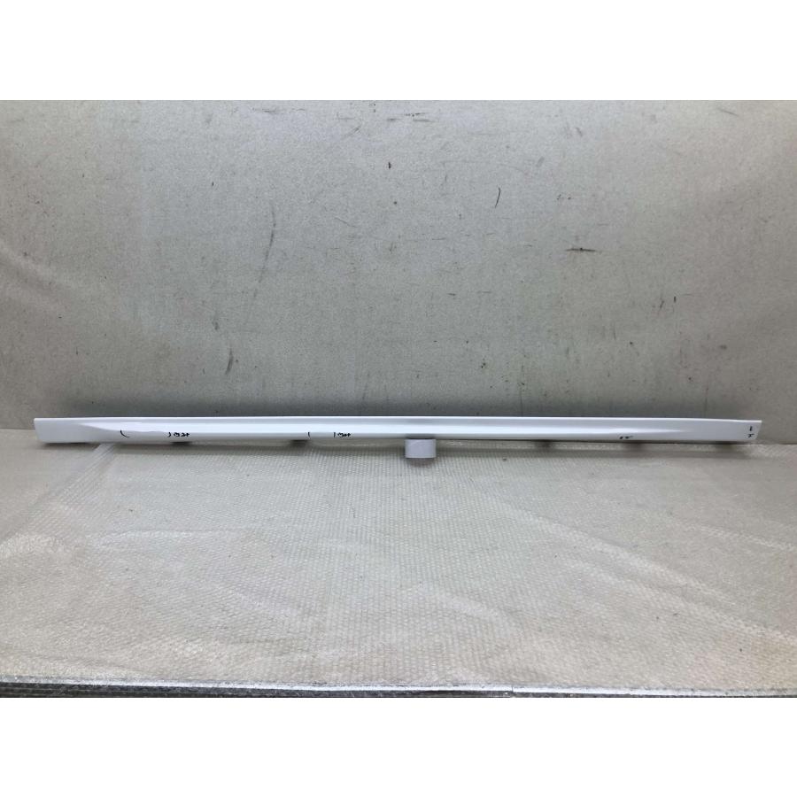 アルファロメオ ジュリエッタ 940 サイドステップ 18071338 : 拓海商事