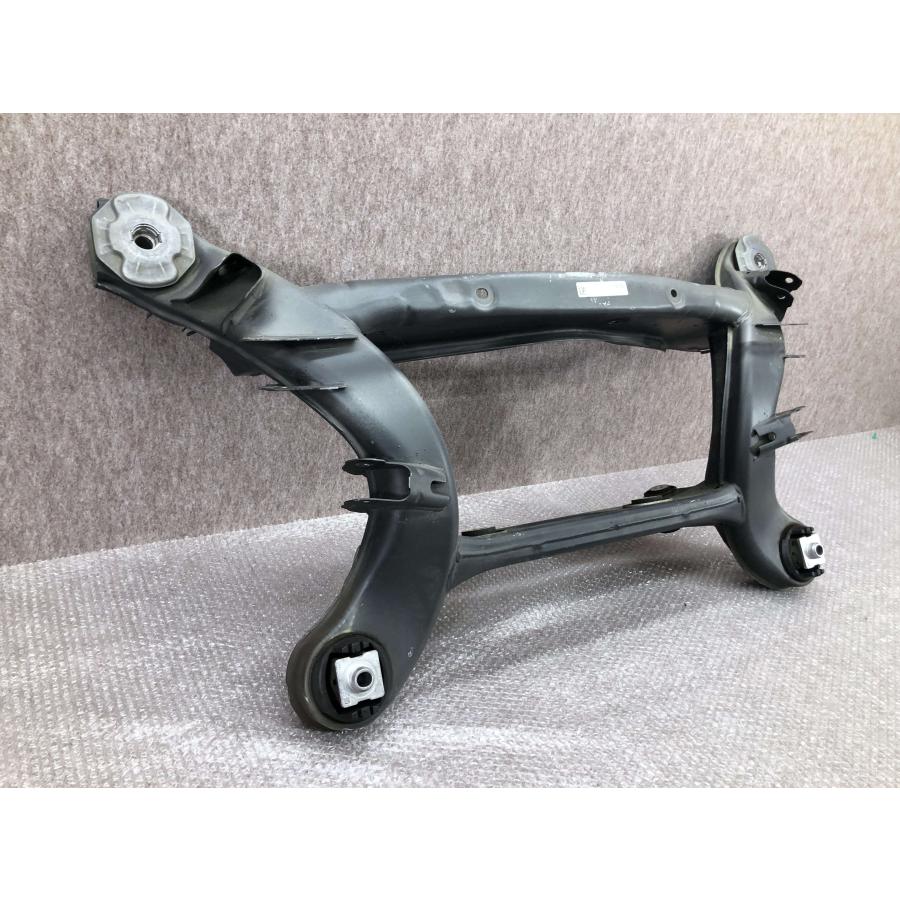 ベンツ SL R231 リア メンバー A2043520006 : 拓海商事ヤフー店 - 通販