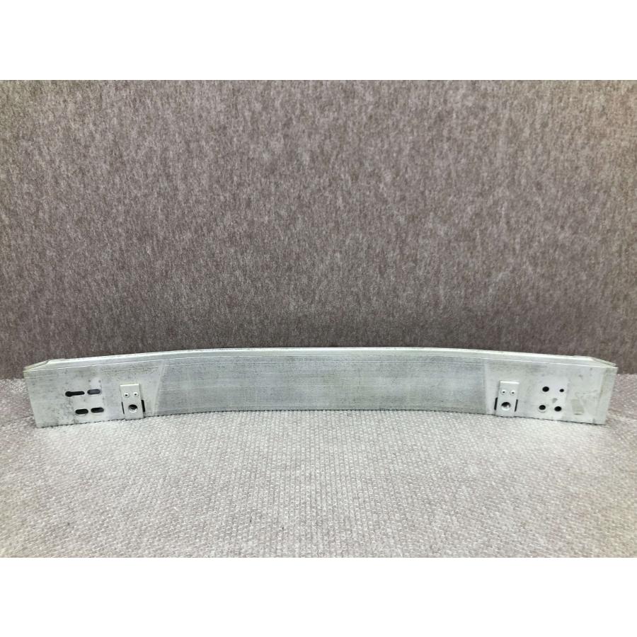 トヨタ プリウス 40系 前期 フロント ホースメント ZVW40W/ZVW41W
