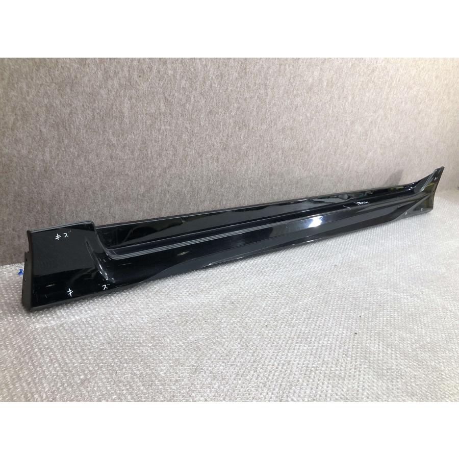 トヨタ プリウス ZVW50 純正 サイドステップ 左 75860-47080