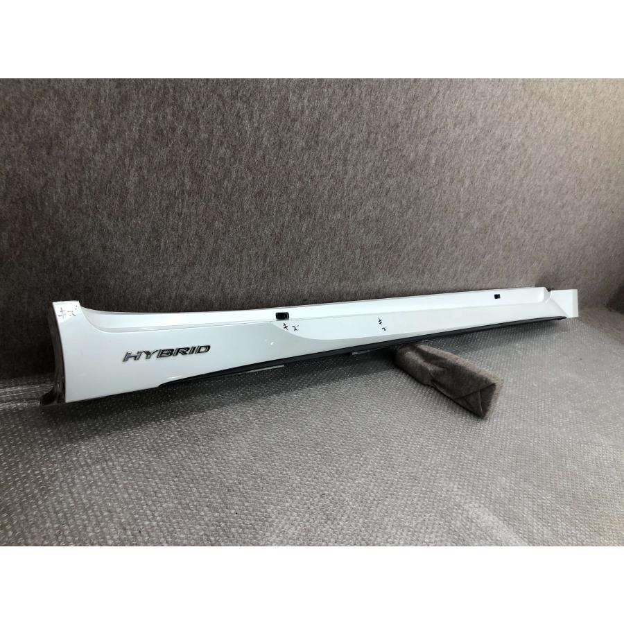 レクサス IS AVE30 30系 後期 純正 右 サイドステップ 75850-53060