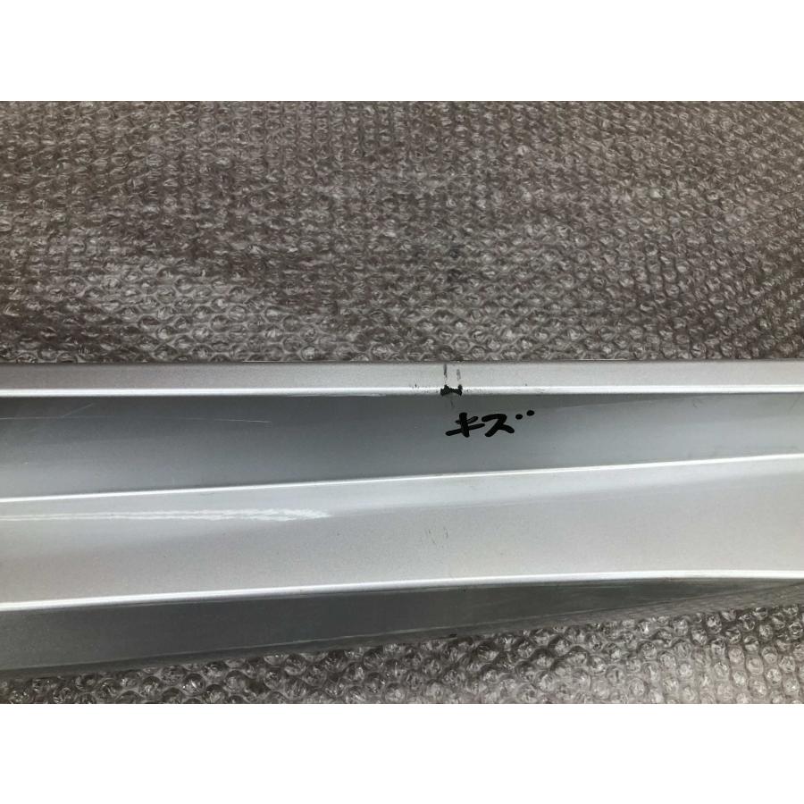 50プリウス前期/左サイドステップ/ロッカパネルモール/040/75860-47080 トヨタ（TOYOTA） トヨタ純正 プリウス ロッカパネルモールLH 75860