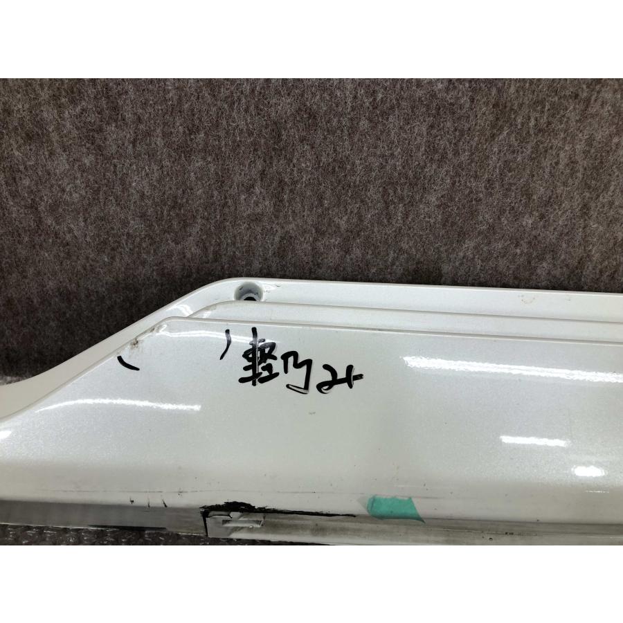 ノア ヴォクシー エスクァイア ZRR80 80 純正 右 サイドステップ 75850