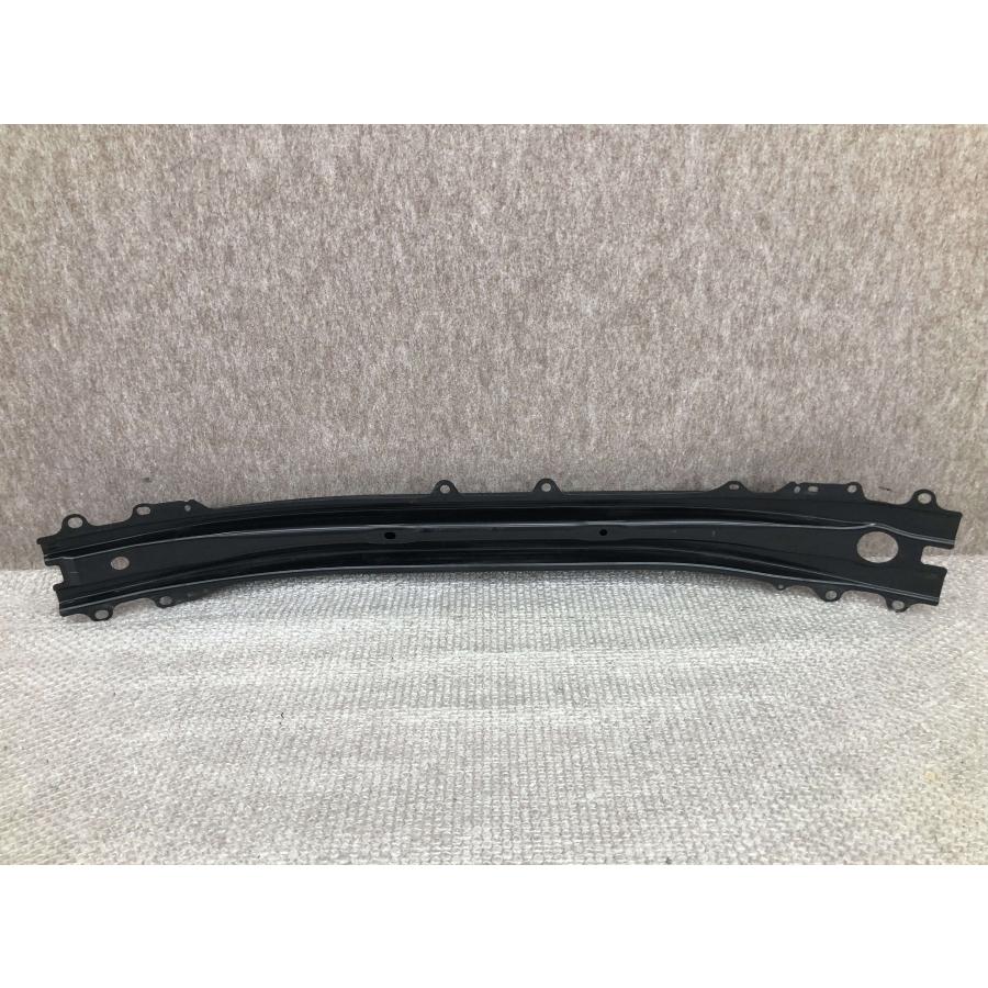 ヤリス MXPA10 KSP210 フロントバンパー ホースメント トヨタ ヤリス MXPA10 MXPB10 KSP210 純正 フロントバンパー ホース
