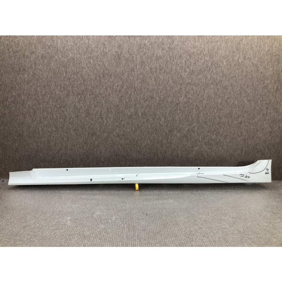トヨタ プリウス ZVW50 純正 サイドステップ 左 75860-47080 : 拓海