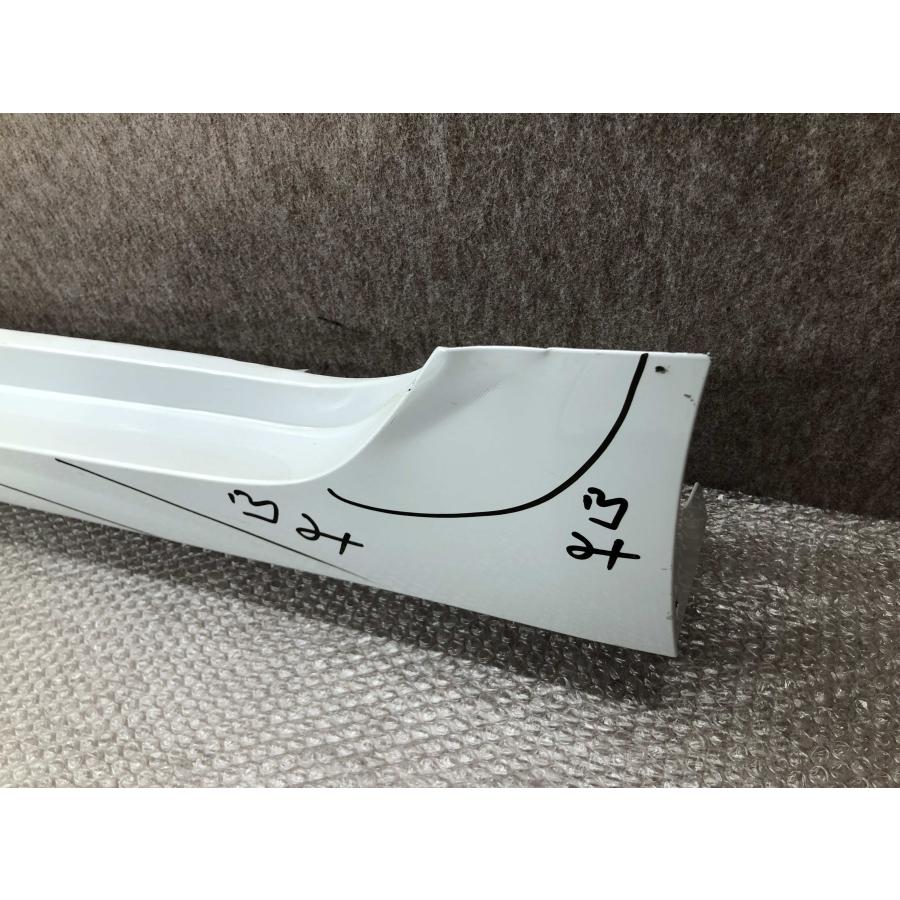 トヨタ プリウス ZVW50 純正 サイドステップ 左 75860-47080 : 拓海