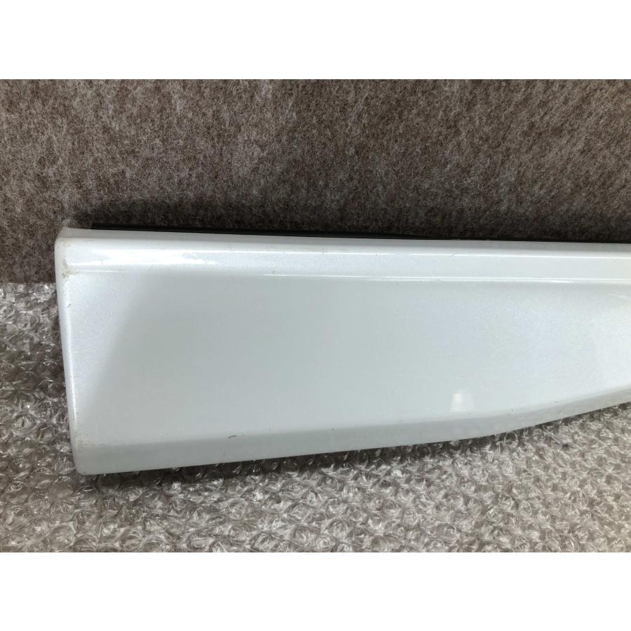 ライズ A200A/A201A/A202A/A210A モデリスタ 右サイドステップ/右 