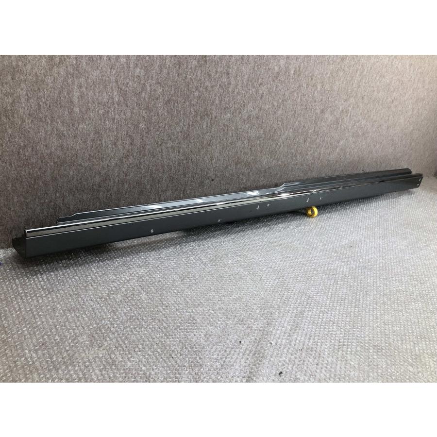 【美品・ほぼ未使用】ステップワゴン RG4 純正サイドステップ 左右 黒 RP6 RP7 ステップワゴンスパーダ 純正 右 サイドステップ 71800-3T0 J0