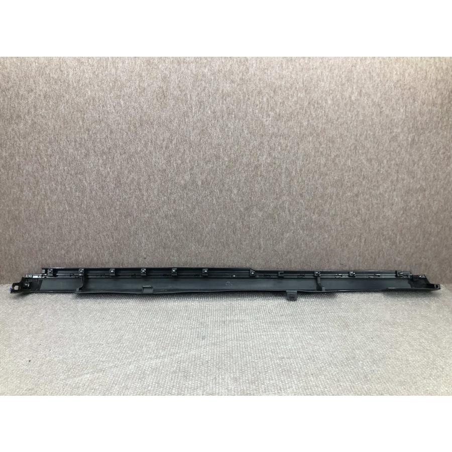 【美品・ほぼ未使用】ステップワゴン RG4 純正サイドステップ 左右 黒 RP6 RP7 ステップワゴンスパーダ 純正 右 サイドステップ 71800-3T0 J0