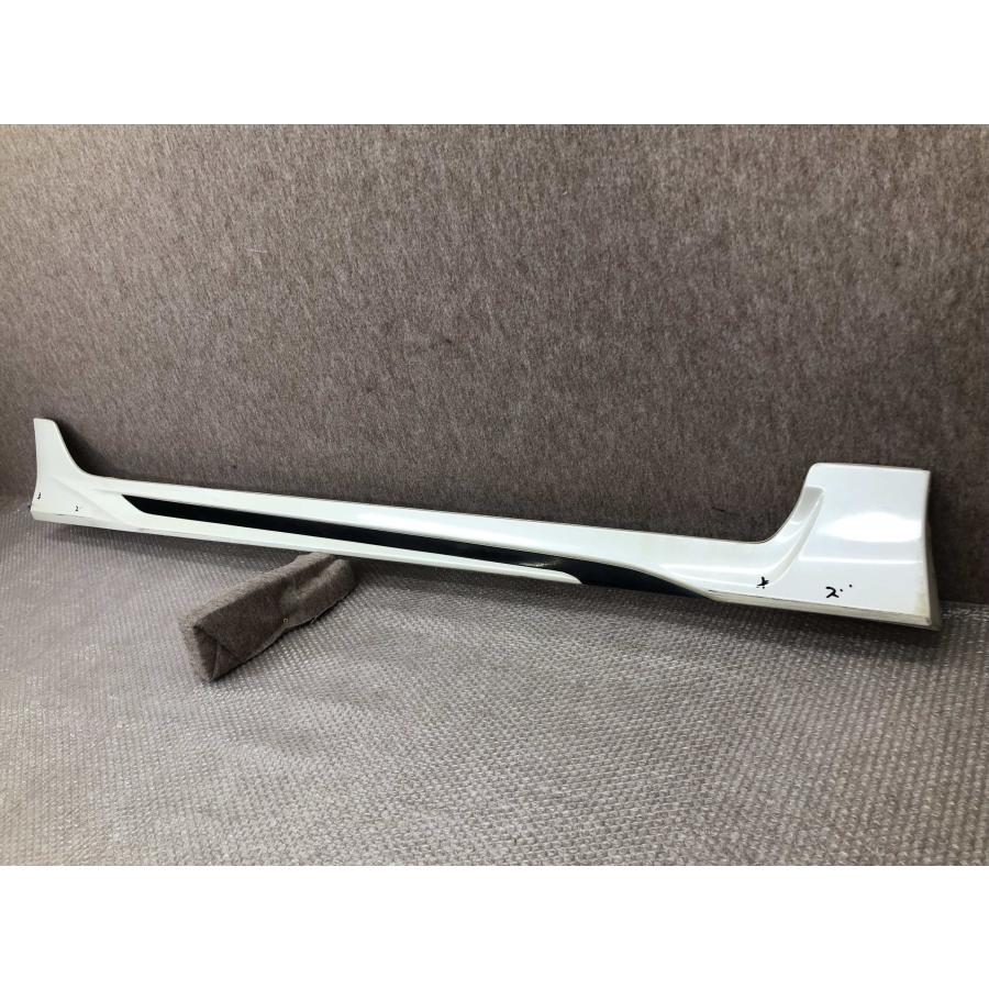 モデリスタ プリウス 50 ZVW50 純正 右 サイドステップ 76911-690A