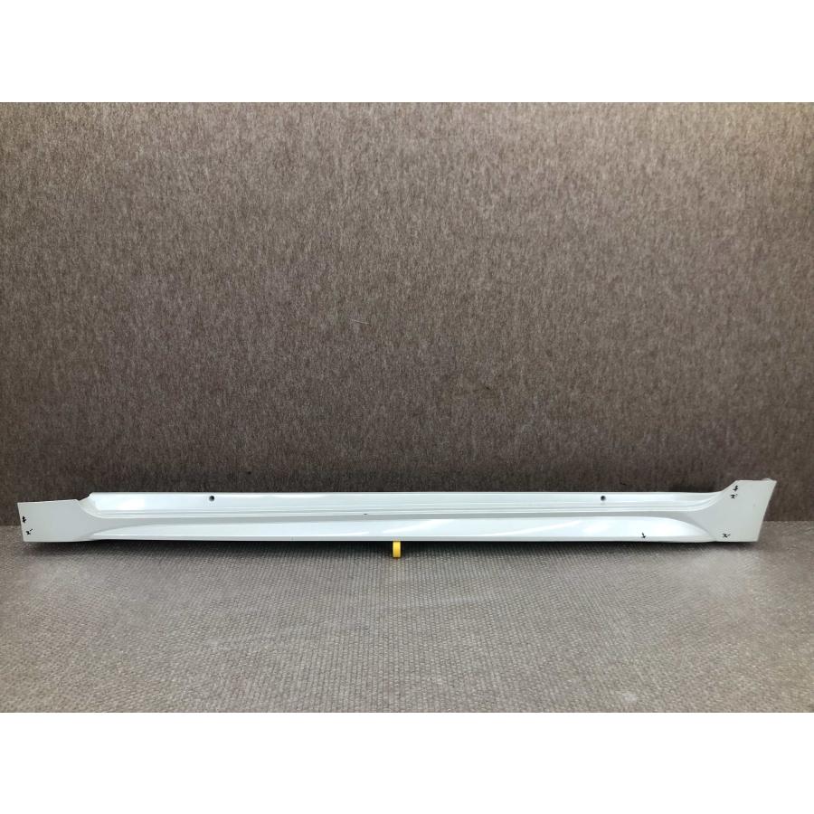 NRE210H カローラスポーツ 純正 サイドステップ 左 75860-12090 : 拓海