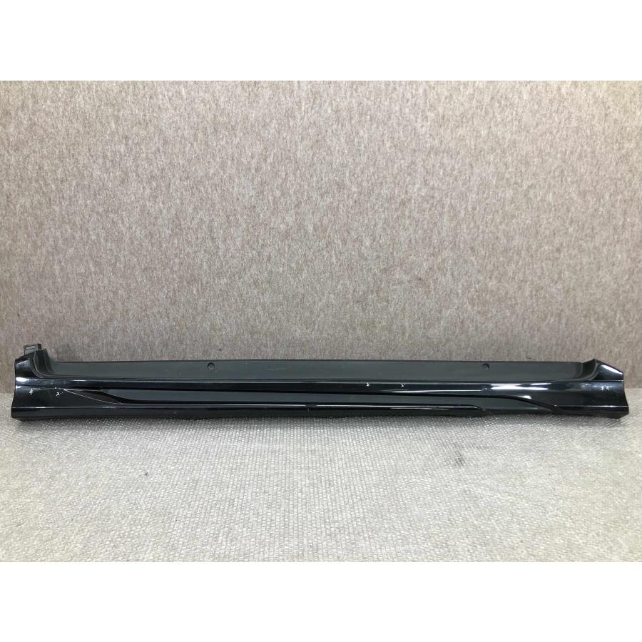 トヨタ　CHR純正モデリスタ右側サイドステップ　パール C-HR/CHR ZYX10/ZYX11 NGX10/NGX50 モデリスタ 右サイドステップ