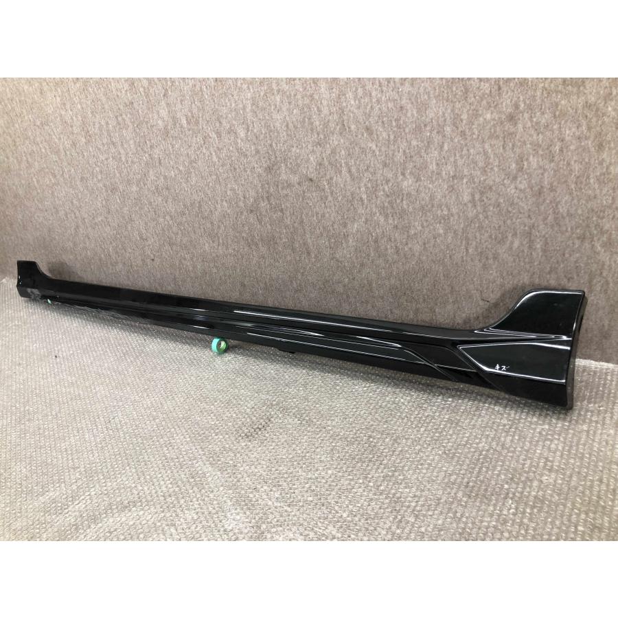 NRE210W ZWE211W カローラツーリング モデリスタ 右 サイドステップ