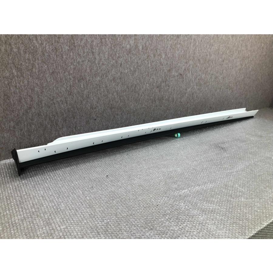 BP BP5P BPFP マツダ3 MAZDA3 純正 右 サイドステップ サイドスカート