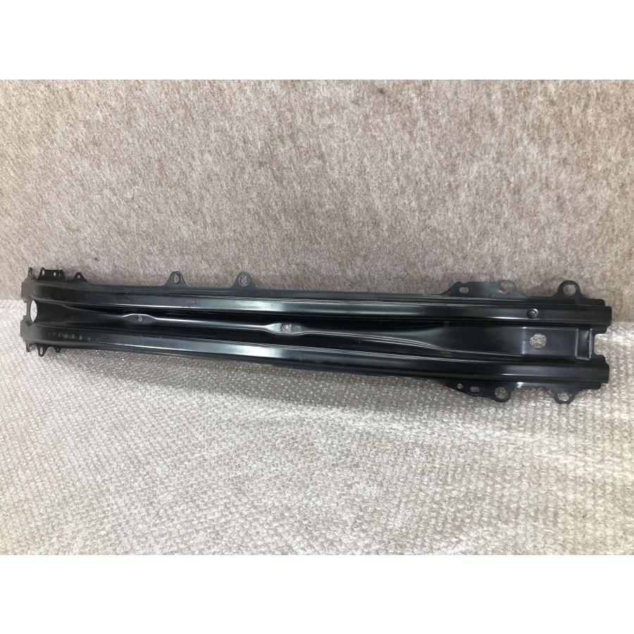 トヨタ ヤリス MXPA10 MXPB10 KSP210 純正 フロントバンパー ホース