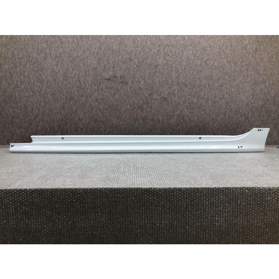 トヨタ ヤリス MXPA10 MXPH10 KSP210 左 サイドステップ 75860-K0050