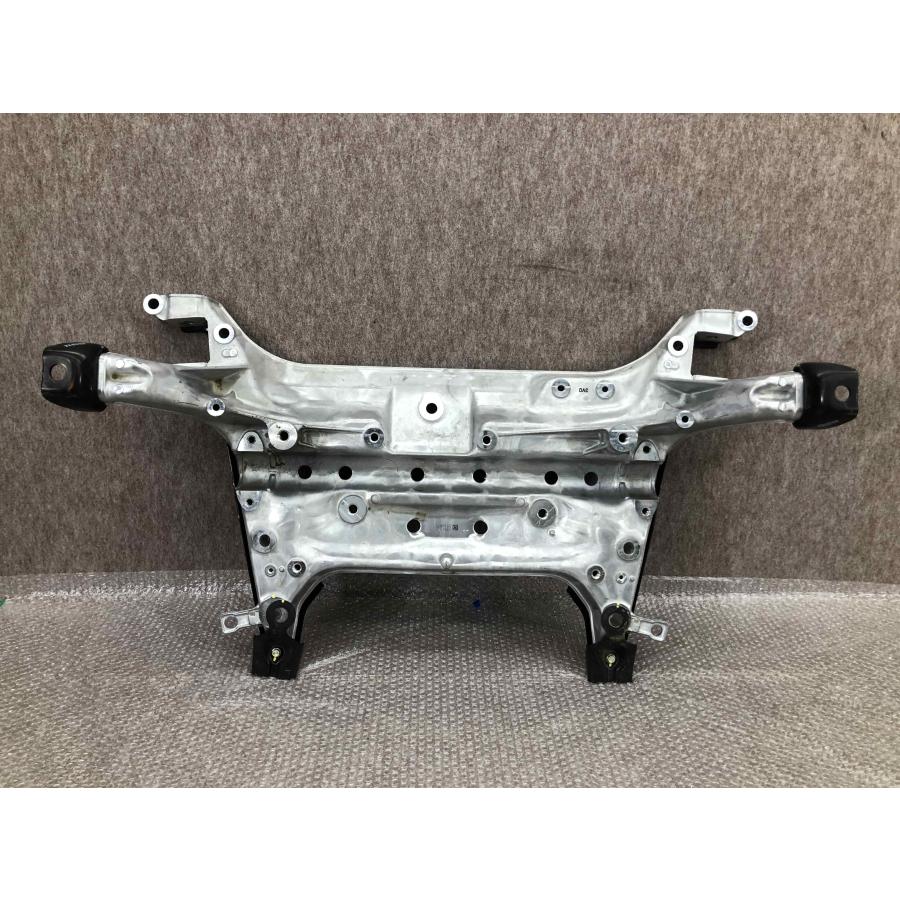 ホンダ 純正 ヴェゼル サブフレーム クロスメンバー 新品・未使用品