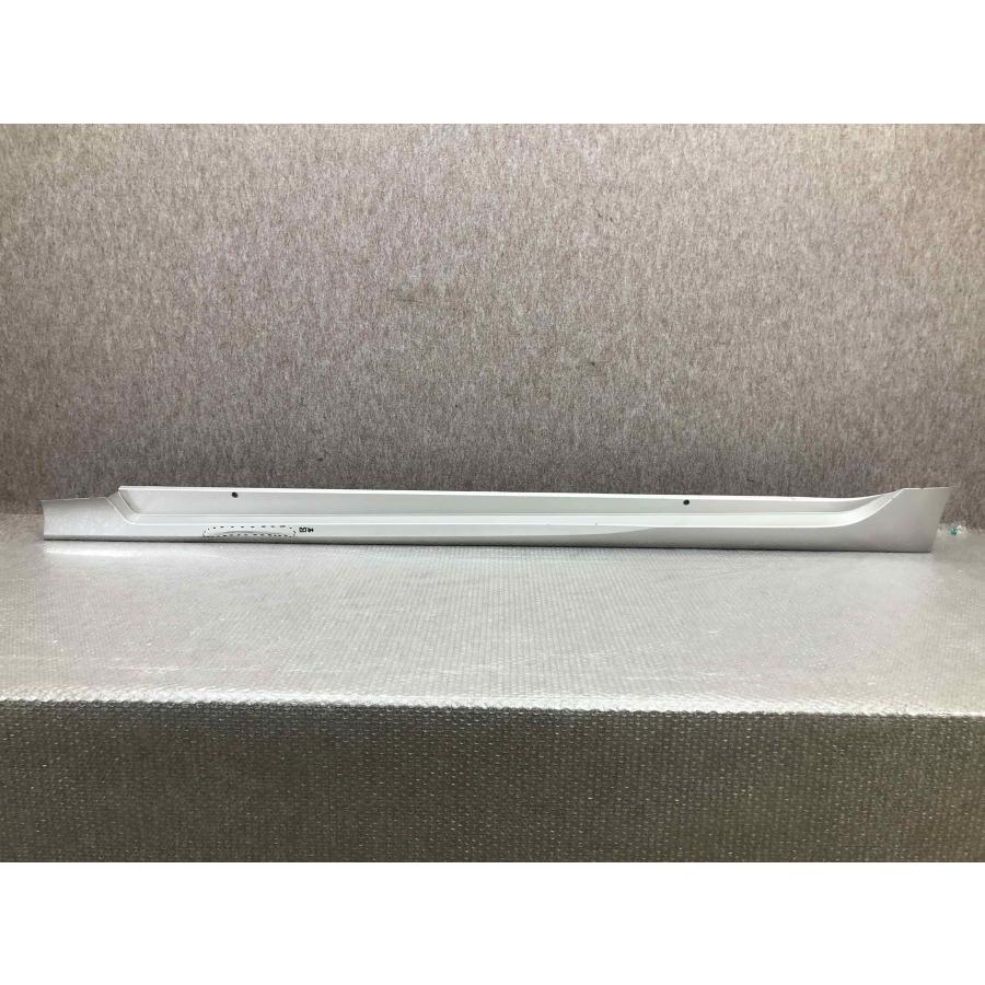 トヨタ プリウス 50系 ZVW50/ZVW51/ZVW55/ZVW52 純正 左 サイド
